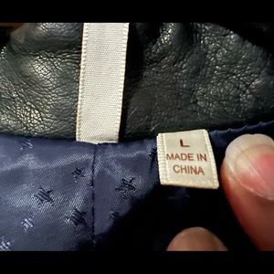 Perfect after dinner jacked for a woman.